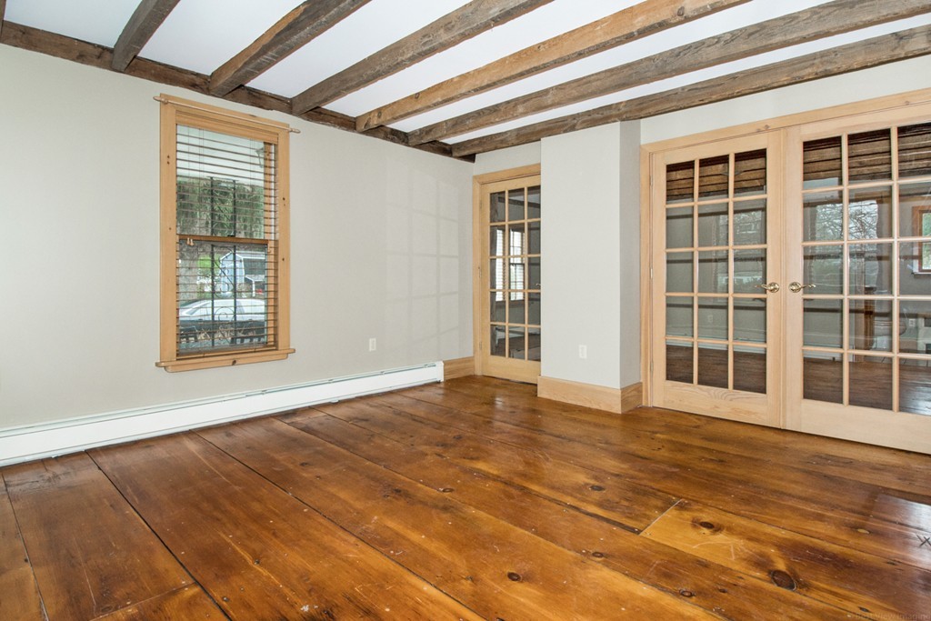 65 Pleasant Valley Road Amesbury, MA 01913 - Photo 8 of 30 Gallery Image 8