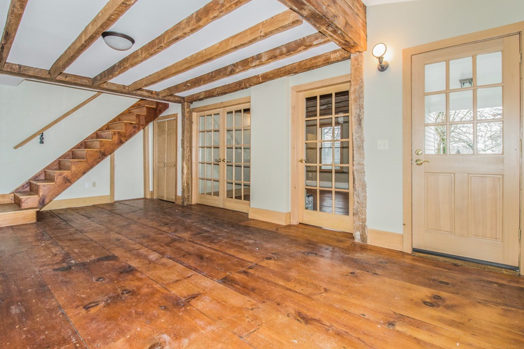 65 Pleasant Valley Road Amesbury, MA 01913 - Photo 9 of 30 Gallery Image 9