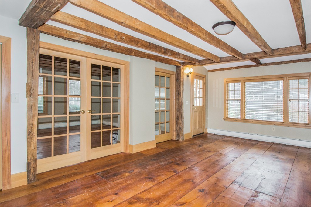 65 Pleasant Valley Road Amesbury, MA 01913 - Photo 10 of 30 Gallery Image 10