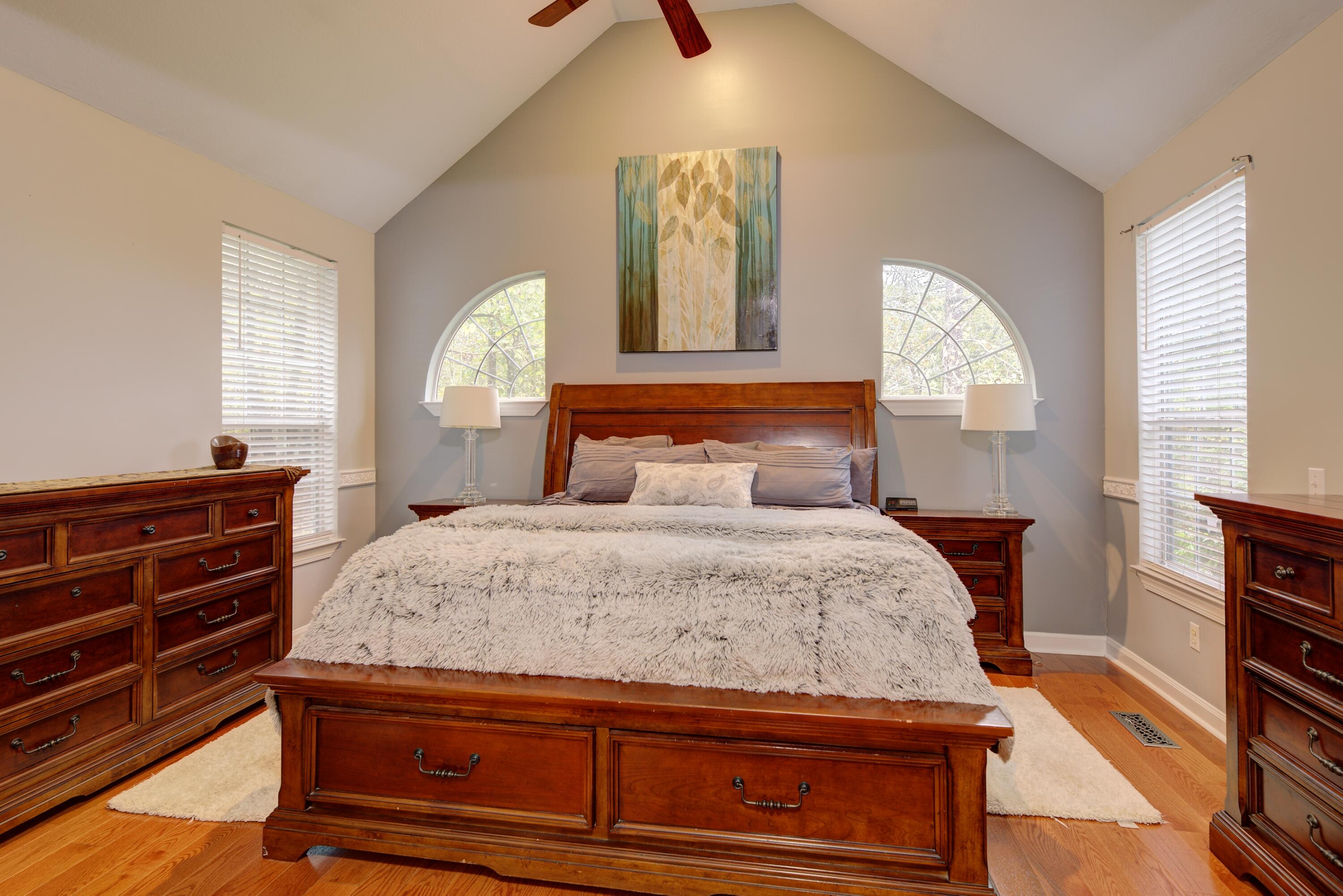 2600 Brown Ridge Lane Hixson, TN 37343 - Photo 21 of 50 Primary Bedroom