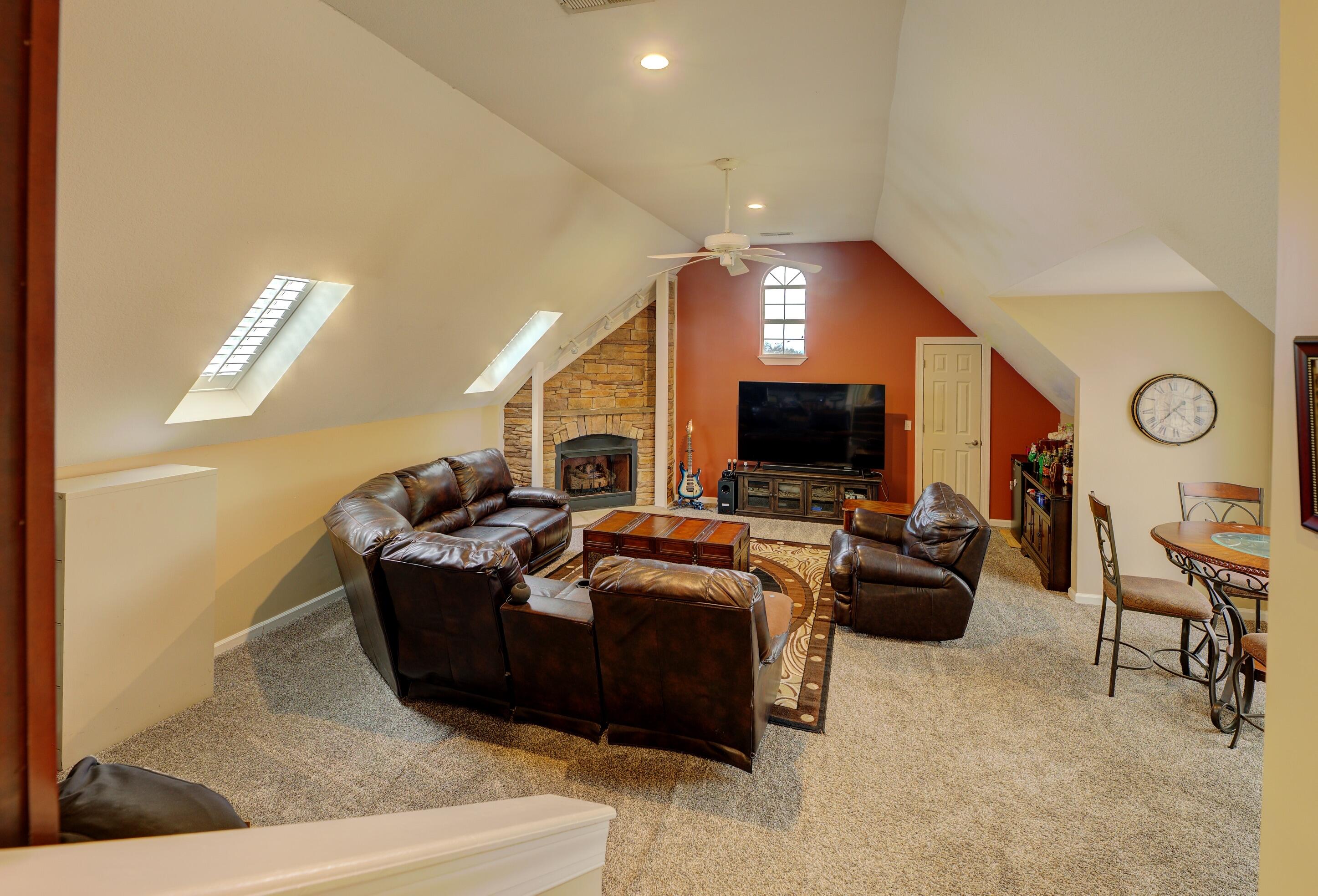 2600 Brown Ridge Lane Hixson, TN 37343 - Photo 24 of 50 Bonus Room