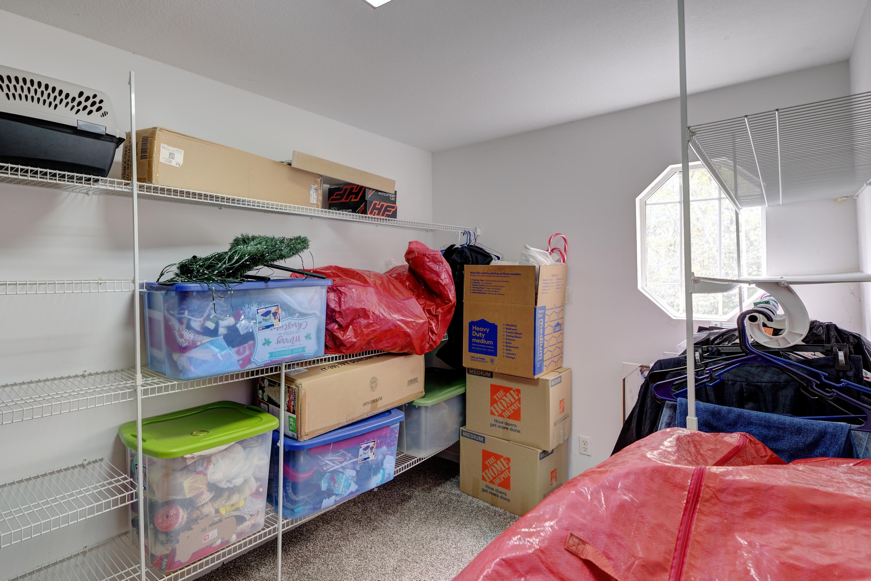 2600 Brown Ridge Lane Hixson, TN 37343 - Photo 32 of 50 Bedroom 2 - Walk in Closet