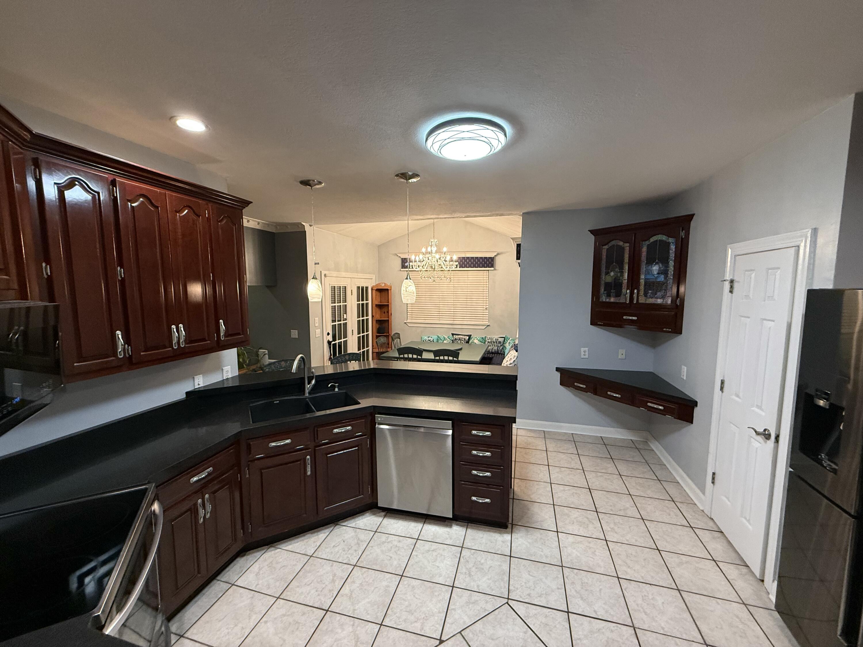 2600 Brown Ridge Lane Hixson, TN 37343 - Photo 9 of 50 Kitchen