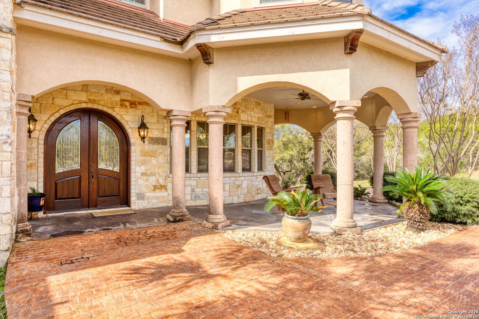 192 County Road 2812 Mico, TX 78056 - Photo 4 of 47 a front view of a house