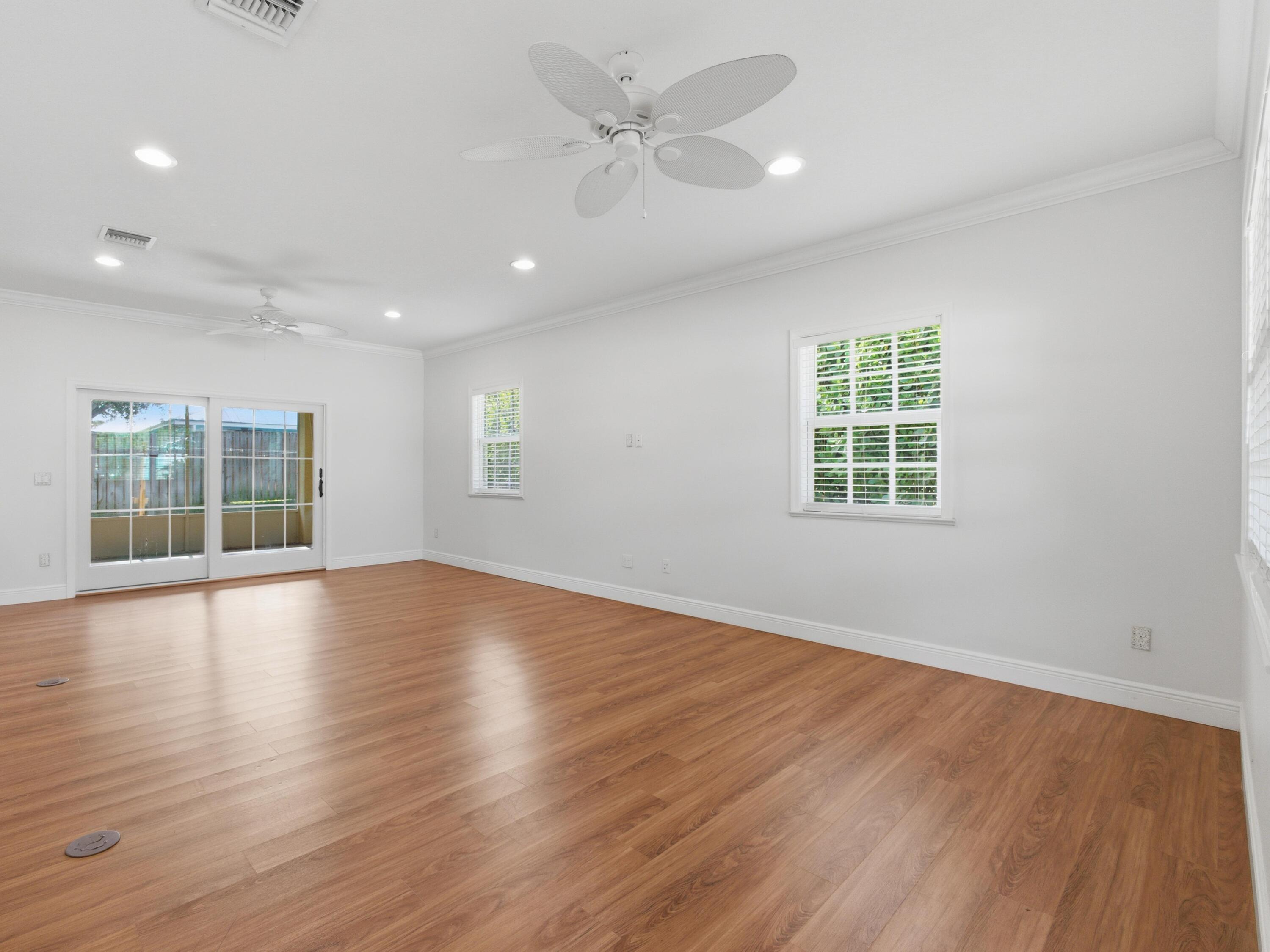 9322 Southeast Athena Street Hobe Sound, FL 33455 - Photo 10 of 68 Living Area