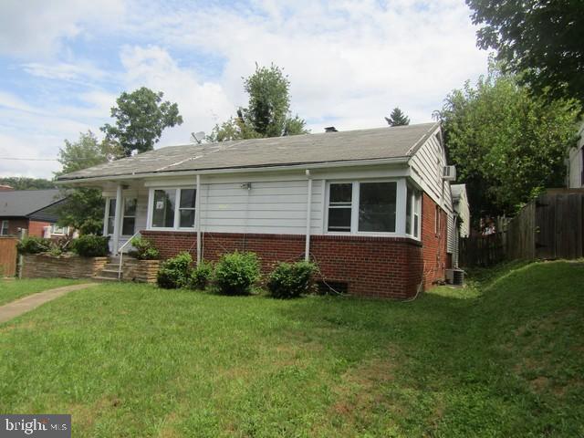 1467 Roxanna Road Northwest Washington, DC 20012 - Photo 2 of 17 front