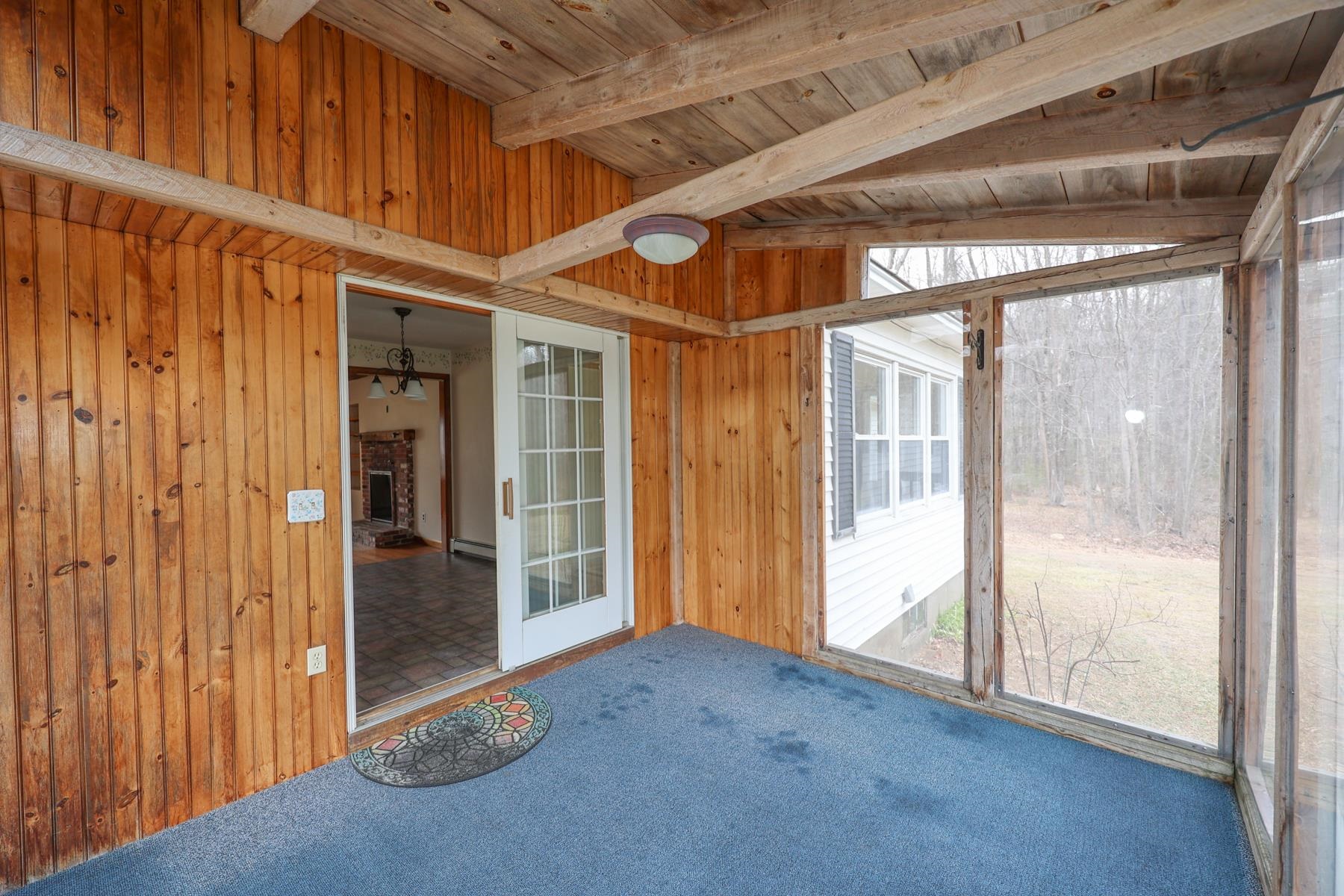 623 Borough Road Pembroke, NH 03275 - Photo 13 of 35