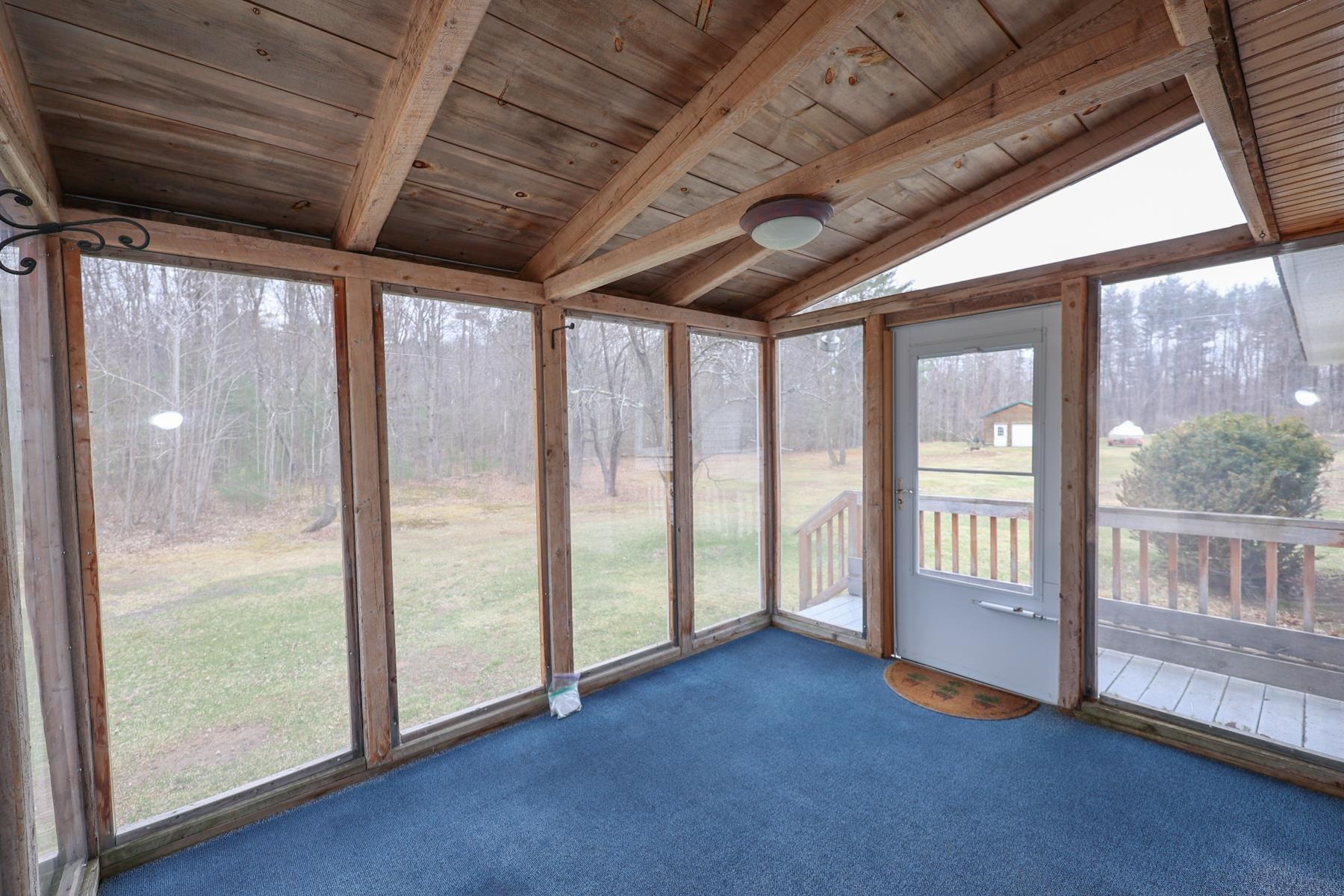 623 Borough Road Pembroke, NH 03275 - Photo 14 of 35