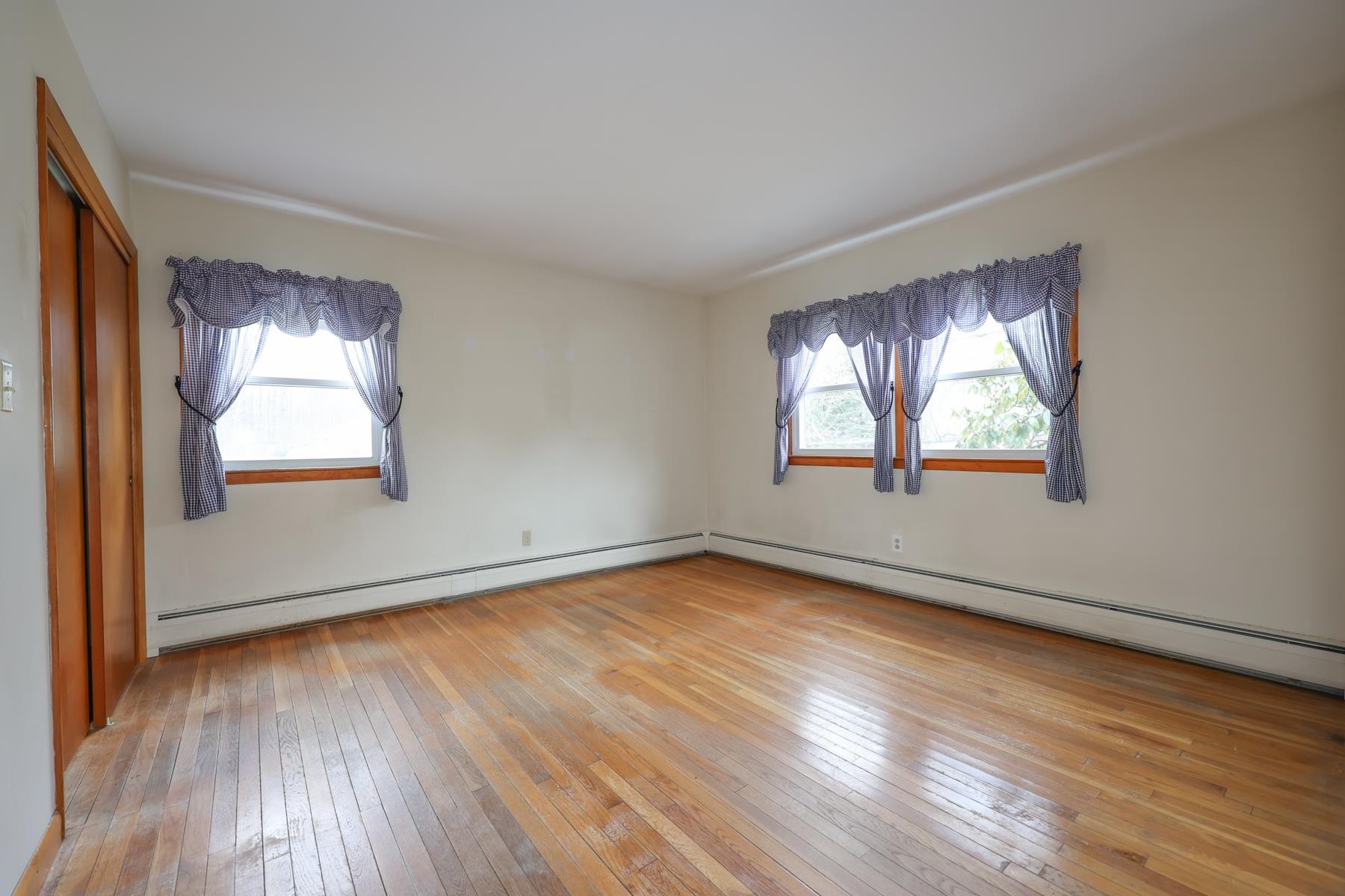 623 Borough Road Pembroke, NH 03275 - Photo 21 of 35