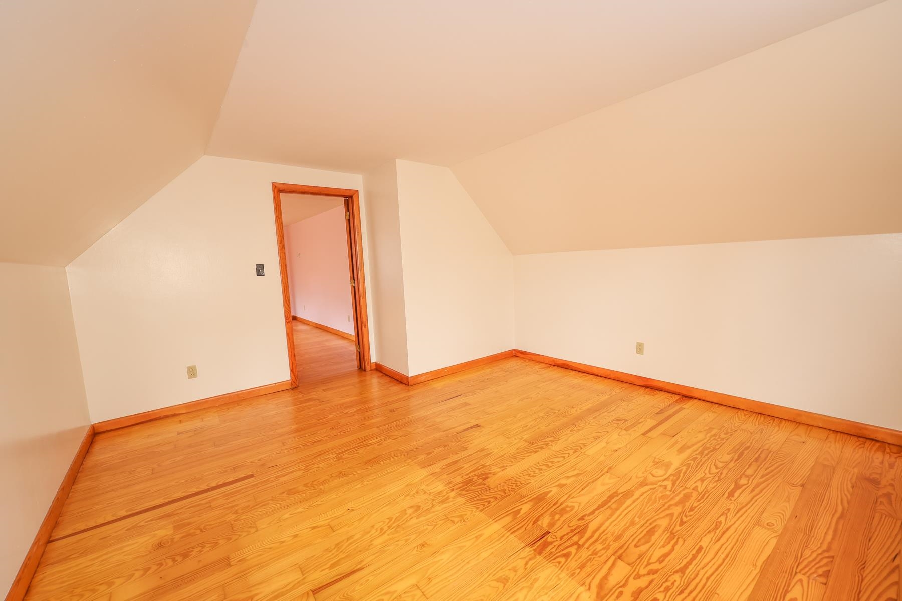 623 Borough Road Pembroke, NH 03275 - Photo 28 of 35