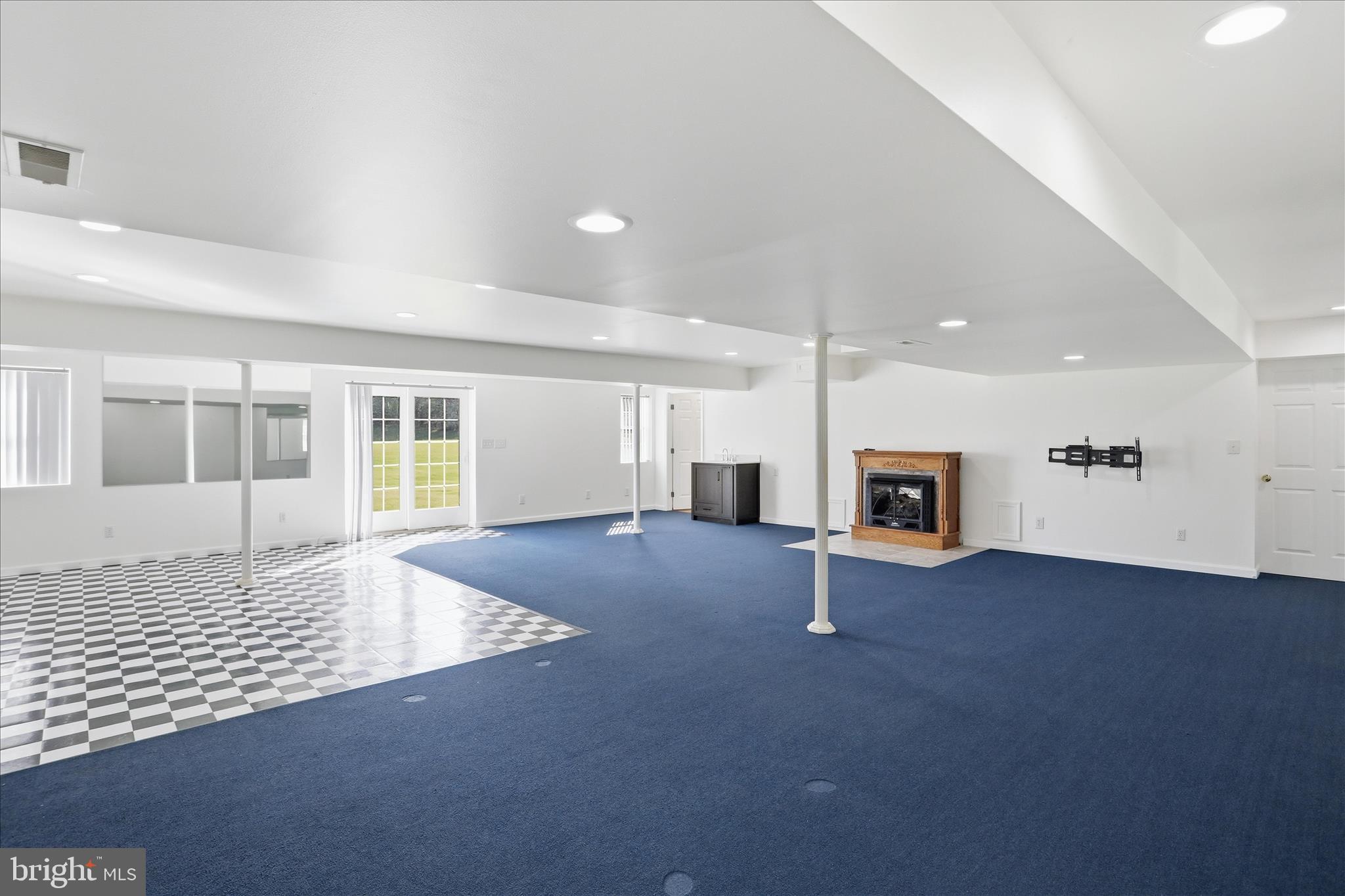 13605 McKenzie Tower Road Southwest Cumberland, MD 21502 - Photo 36 of 63 Check out all this space
