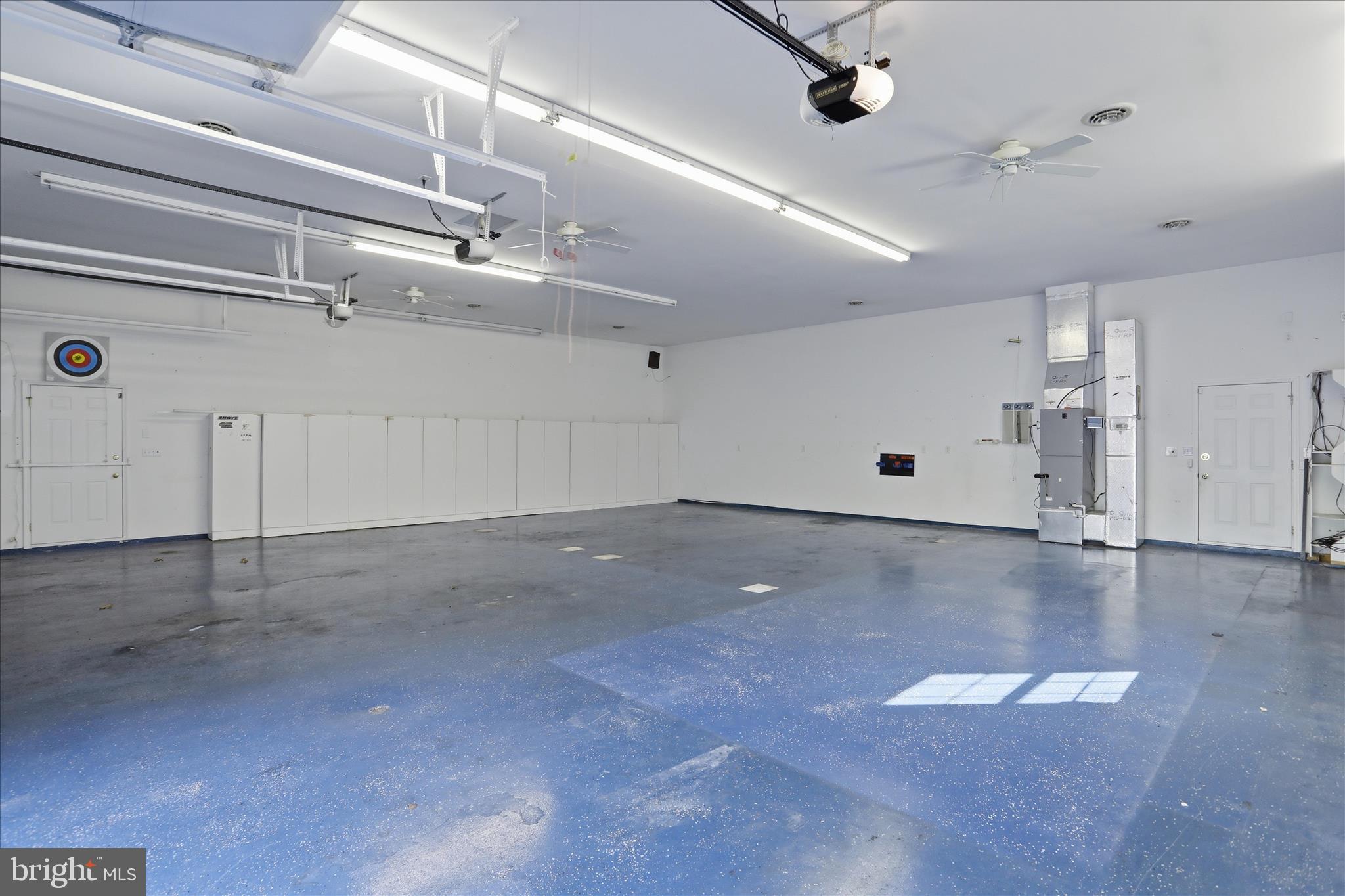 13605 McKenzie Tower Road Southwest Cumberland, MD 21502 - Photo 50 of 63 a view of a indoor garage