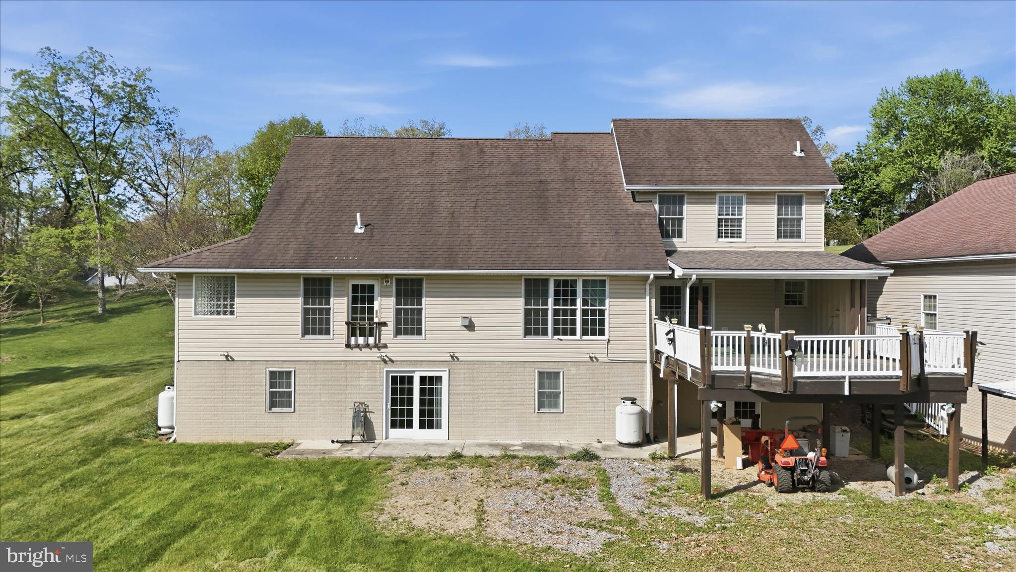 13605 McKenzie Tower Road Southwest Cumberland, MD 21502 - Photo 54 of 63 a aerial view of a house