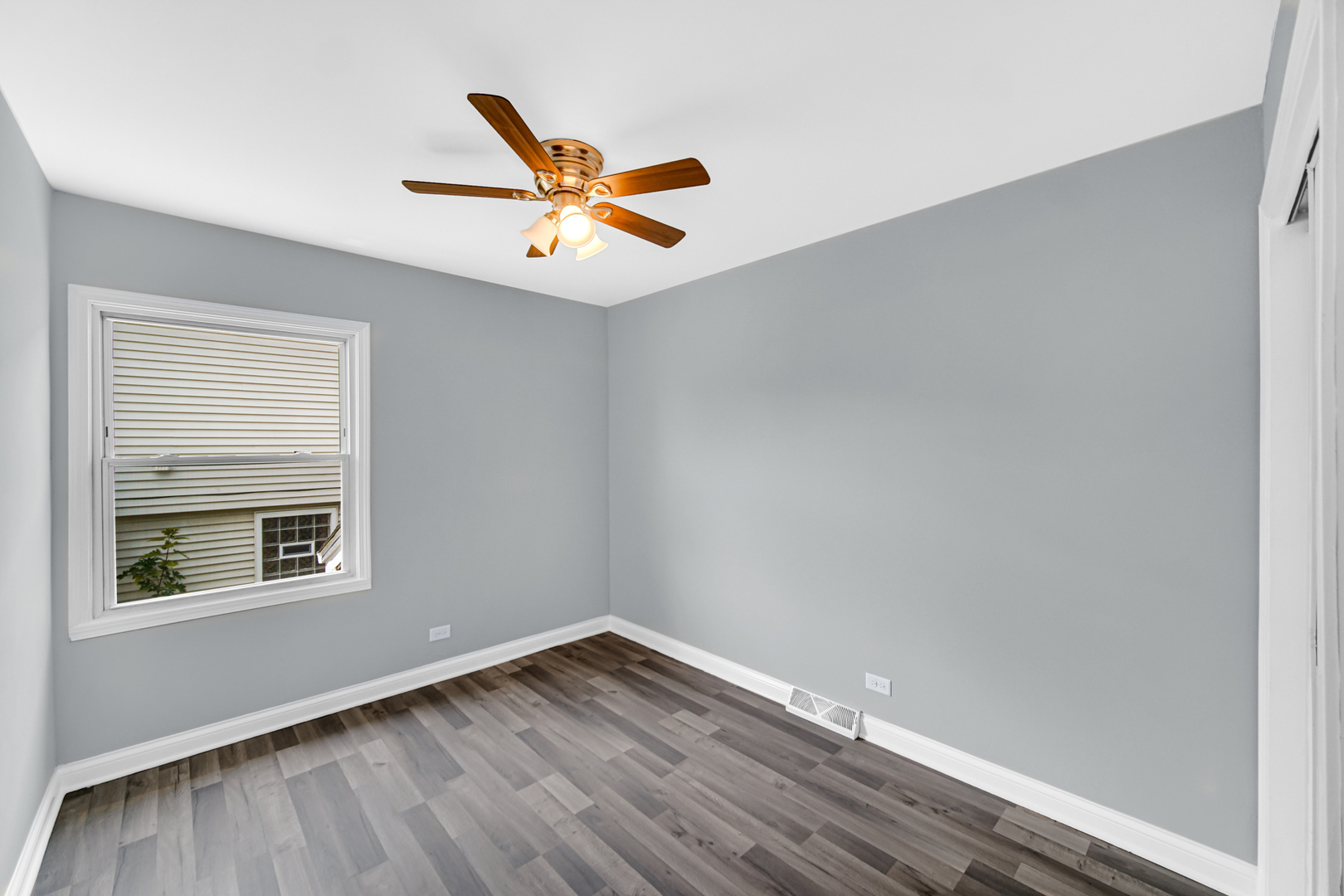 2813 Greenwood Road Hazel Crest, IL 60429 - Photo 12 of 24