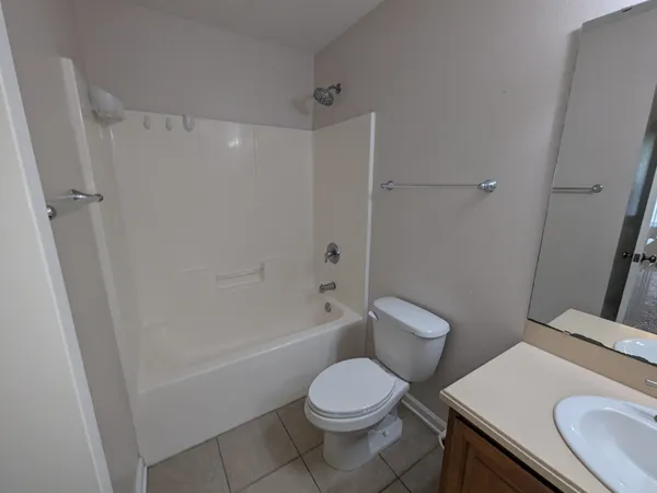 $1,650 | 2410 Quazar Circle, Unit 2, Tallahassee, FL 32311