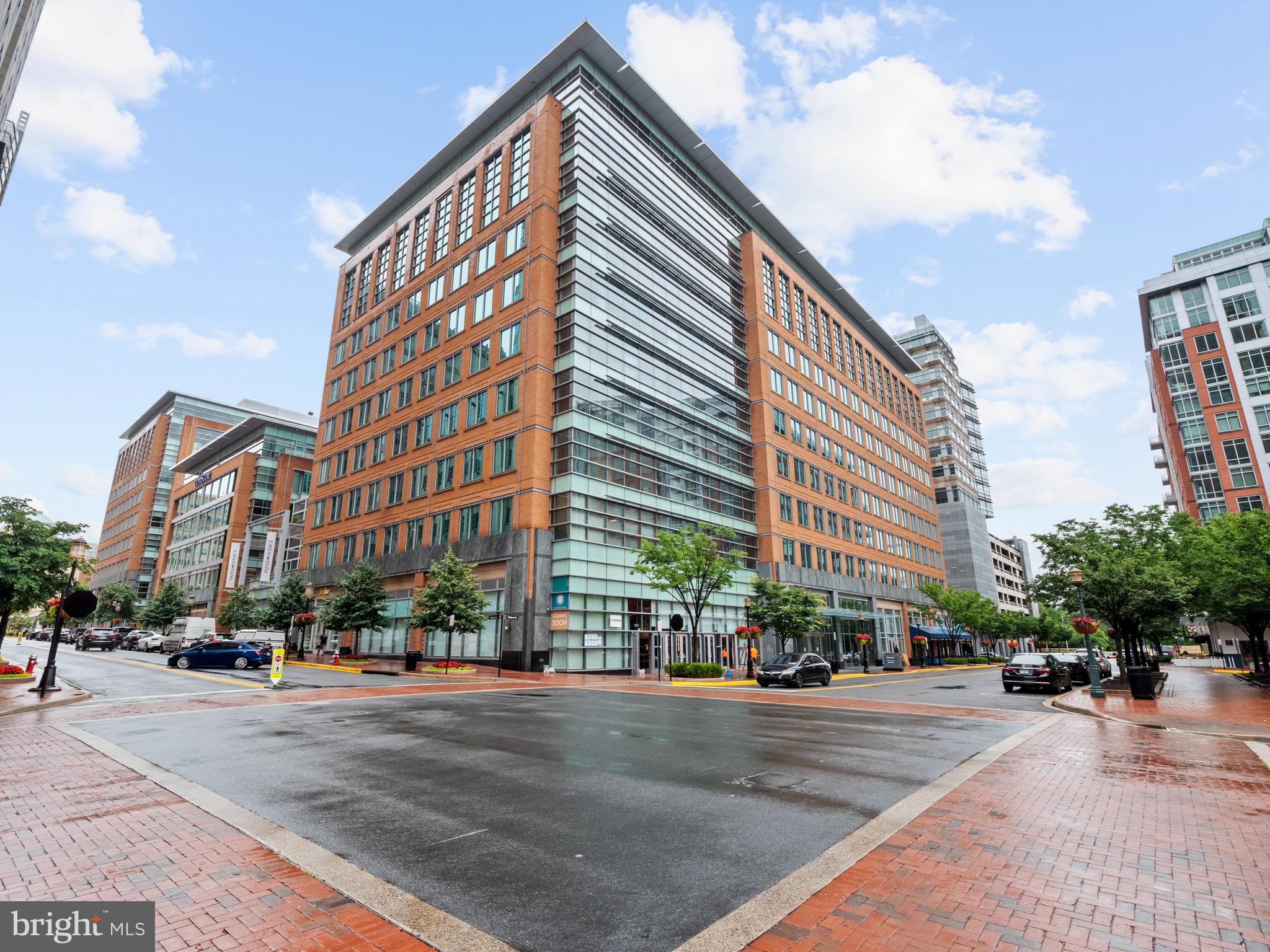 1830 Fountain Drive, Unit 204 Reston, VA 20190 - Photo 5 of 36