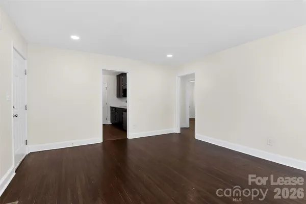 $1,580 | 3441 Commonwealth Avenue, Charlotte, NC 28205
