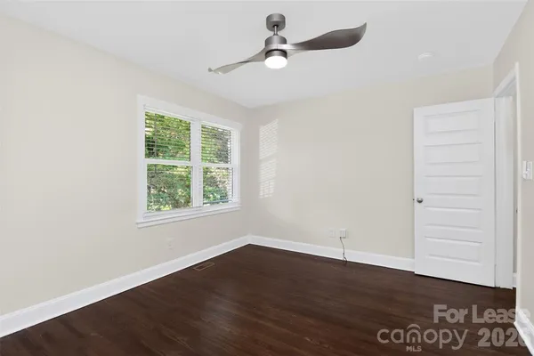 $1,580 | 3441 Commonwealth Avenue, Charlotte, NC 28205