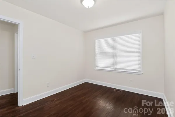 $1,580 | 3441 Commonwealth Avenue, Charlotte, NC 28205