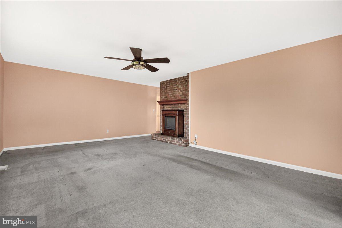 9 West Obrecht Road Sykesville, MD 21784 - Photo 12 of 30