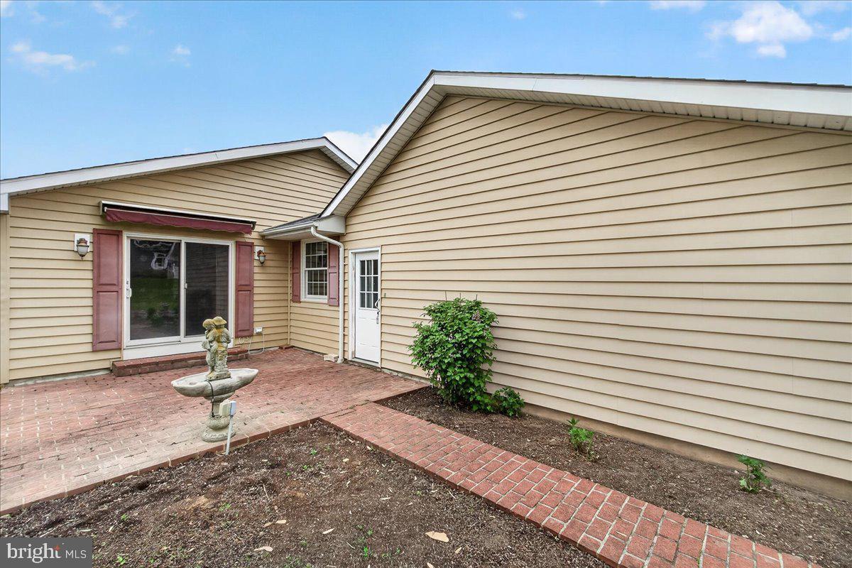 9 West Obrecht Road Sykesville, MD 21784 - Photo 23 of 30