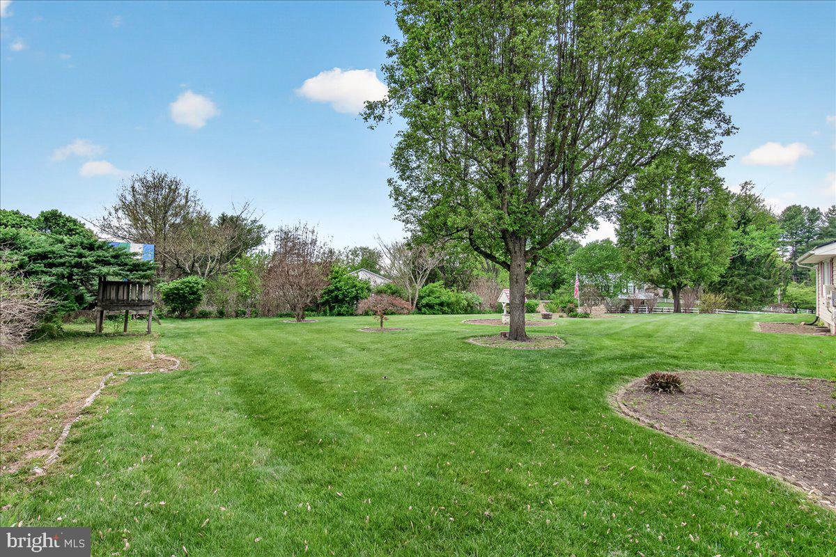 9 West Obrecht Road Sykesville, MD 21784 - Photo 29 of 30