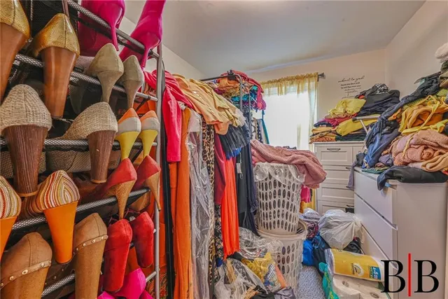 $888,000 | 2076 East 63rd Street | Mill Basin