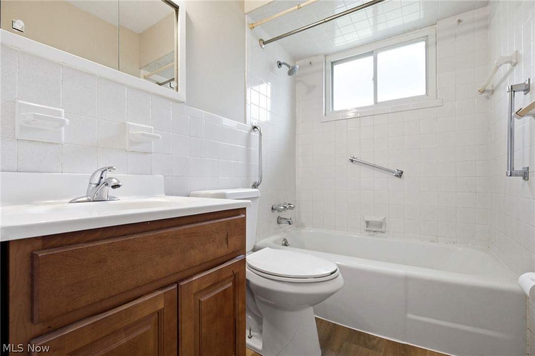 29967 Regent Road Wickliffe, OH 44092 - Photo 11 of 13 Gallery Image 11