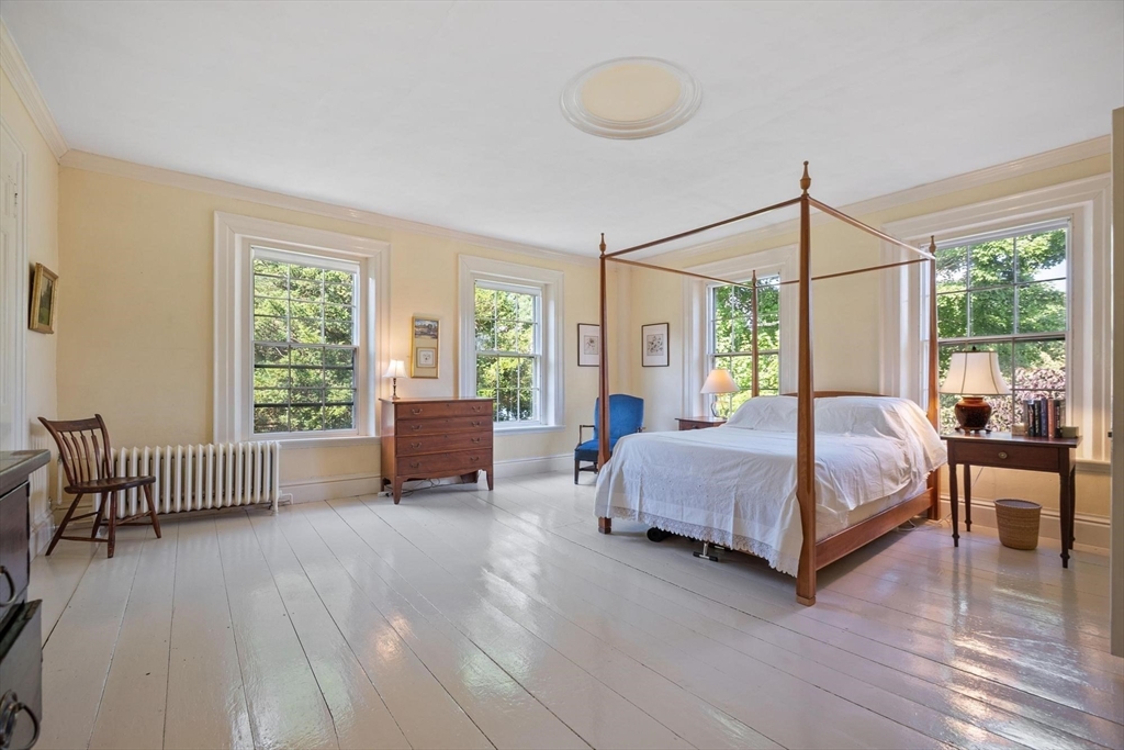 194 Center Road Shirley, MA 01464 - Photo 5 of 42