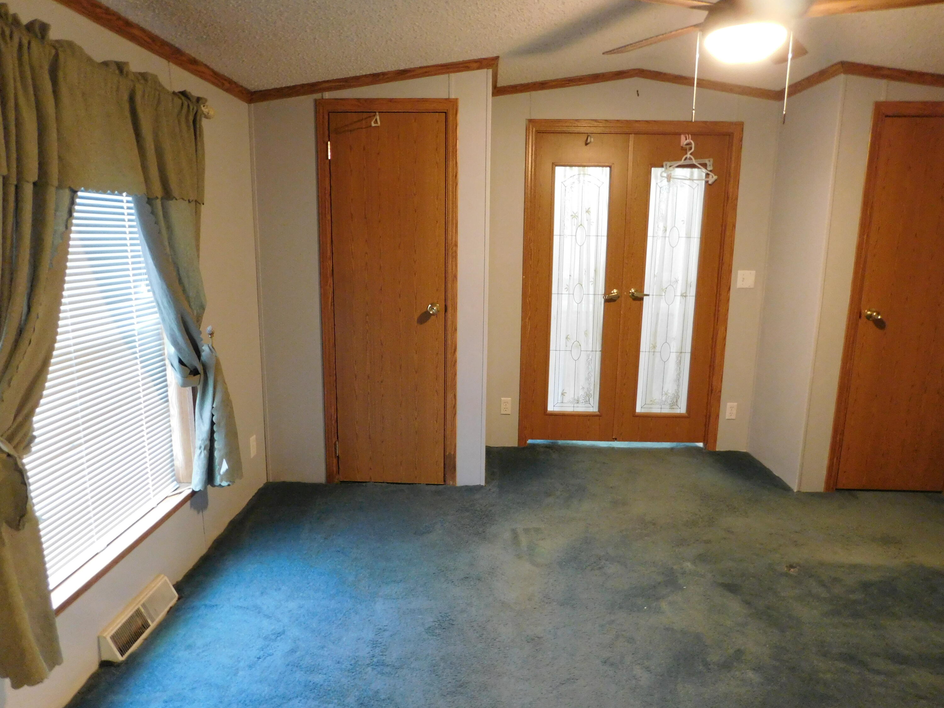 666 Finson Road, Unit 178 Bangor, ME 04401 - Photo 6 of 40 DSCN2247