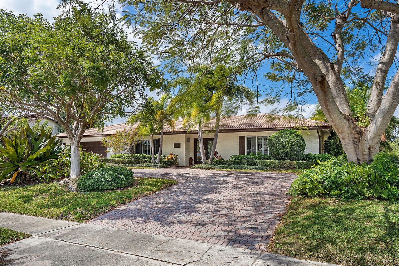 6071 Northwest 4th Avenue Boca Raton, FL 33487 - Photo 1 of 38 FRONT