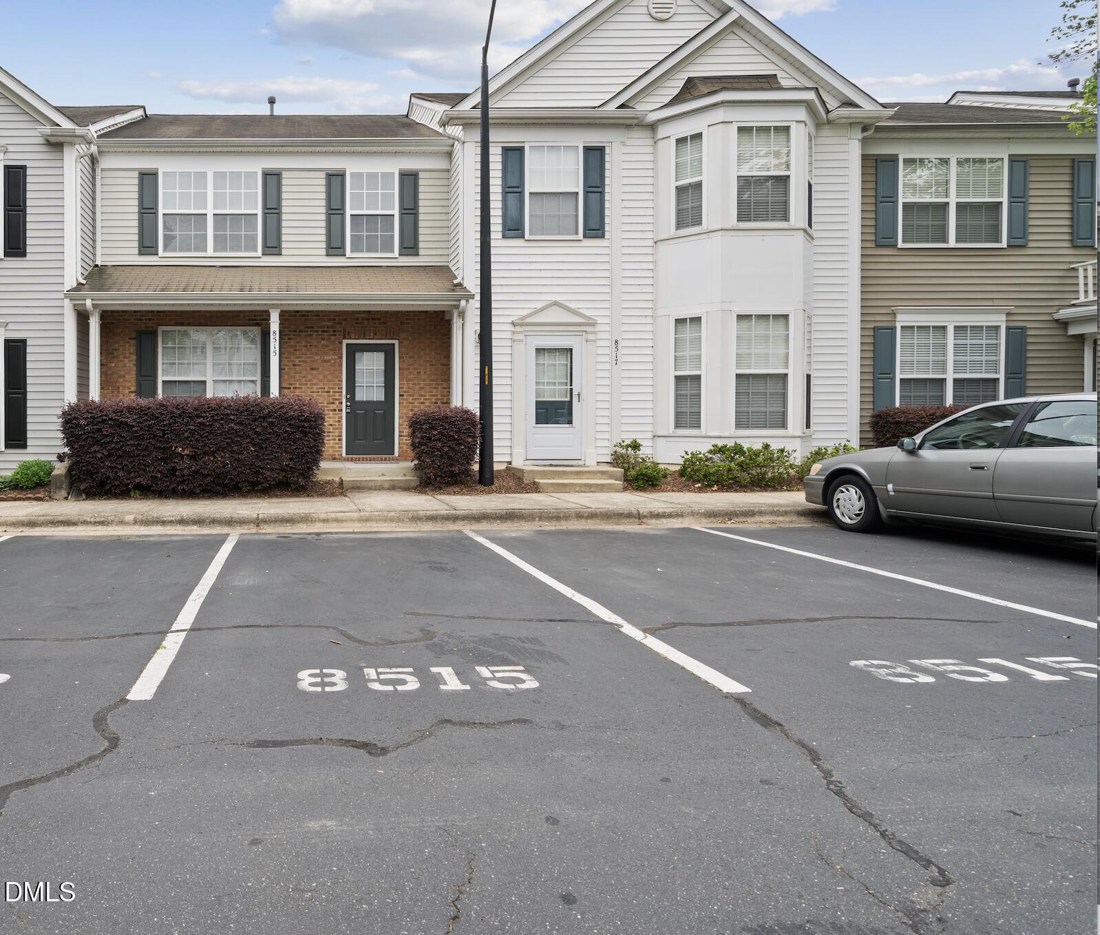 8515 Mt Valley Lane Raleigh, NC 27613 - Photo 2 of 29