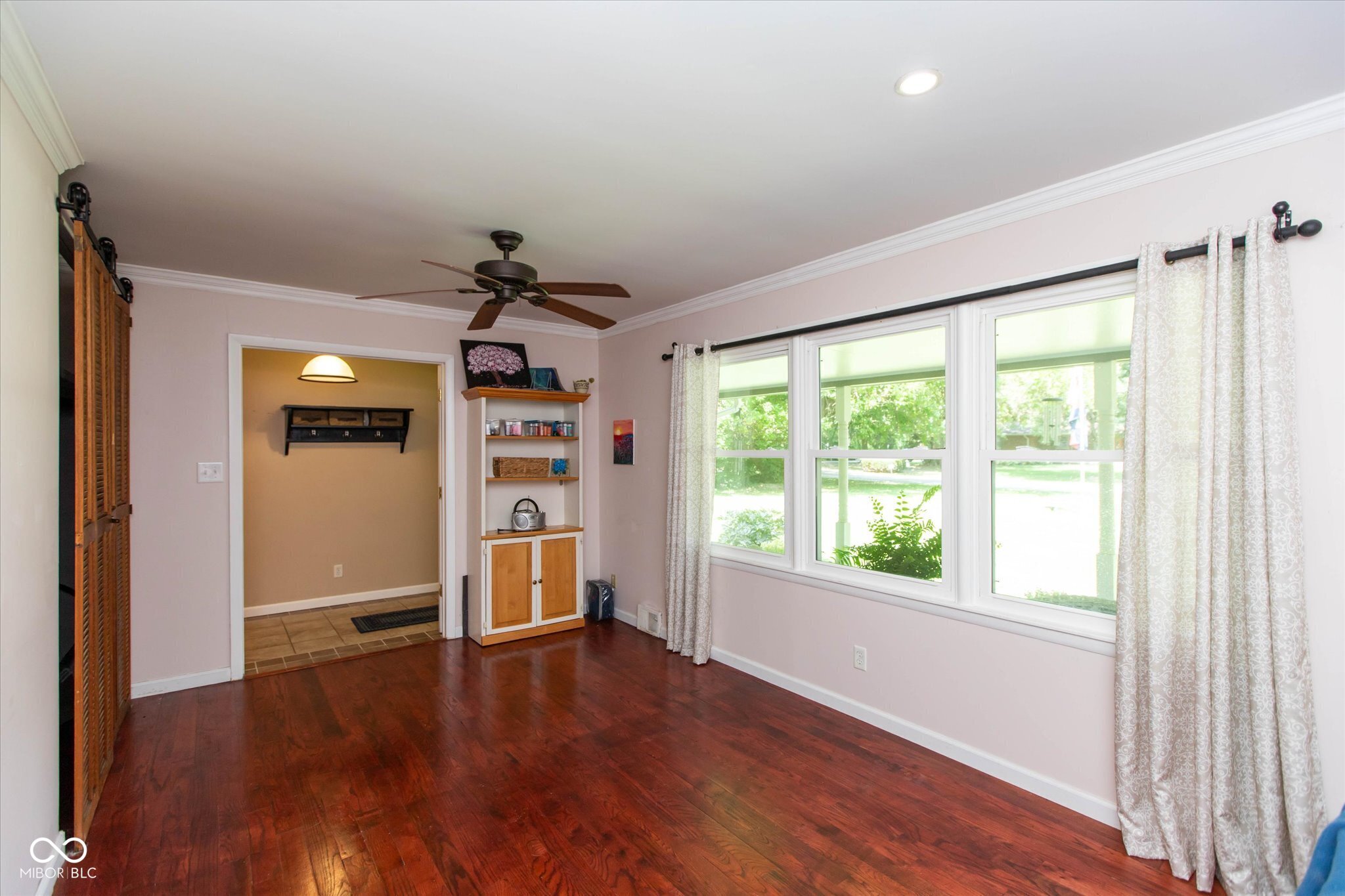 7140 Griffith Road Indianapolis, IN 46227 - Photo 6 of 26