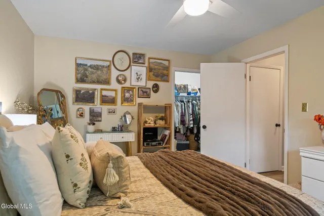 $229,900 | 1606 Cambridge Manor Drive, Scotia, NY 12302