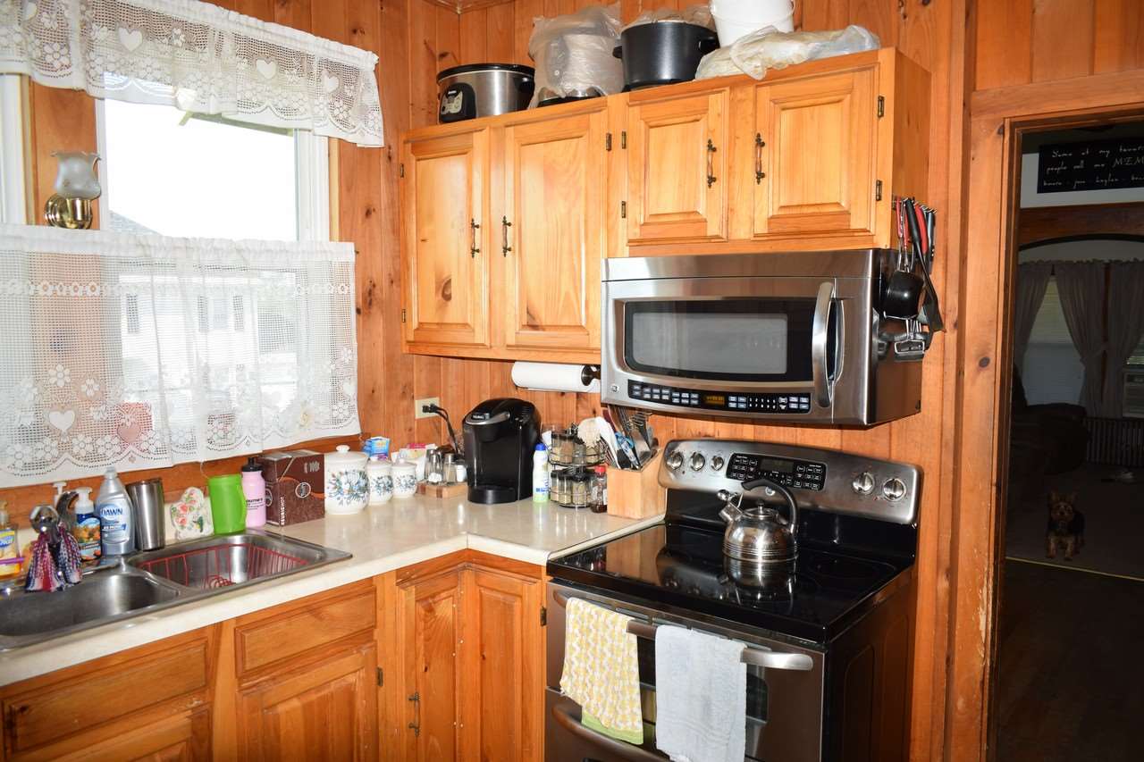 76 Lancaster Road Whitefield, NH 03598 - Photo 10 of 23