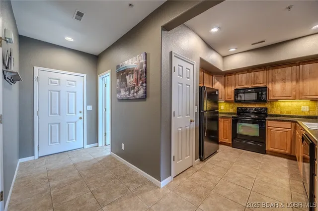 $380,000 | 91 Moeller Way, Unit 1F, Camdenton, MO 65020