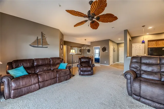 $380,000 | 91 Moeller Way, Unit 1F, Camdenton, MO 65020