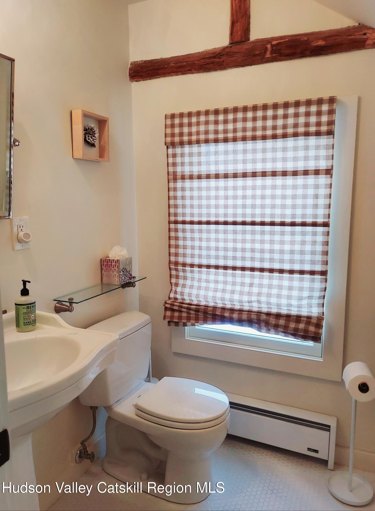994 Samsonville Road Kerhonkson, NY 12446 - Photo 10 of 21 Bathroom 2