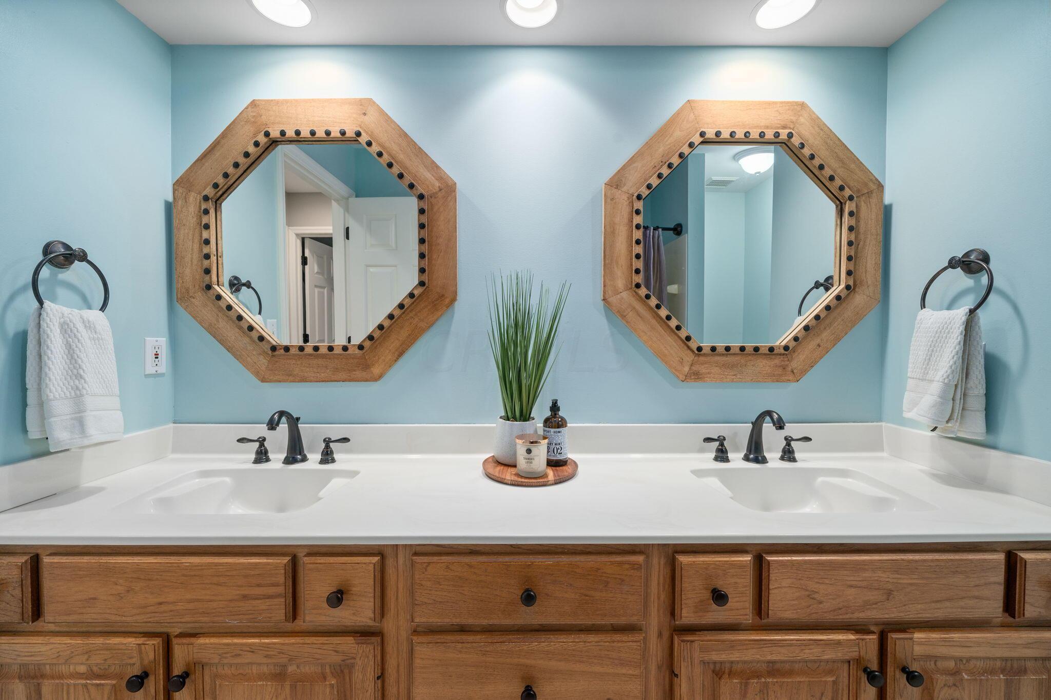 2340 Zollinger Road Columbus, OH 43221 - Photo 59 of 79 Hall Full Bath with Double Vanity & Linen Closet