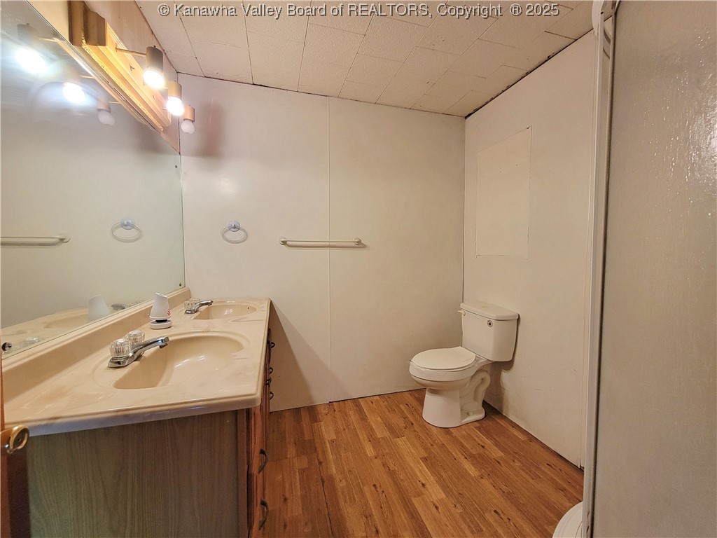 807 Honeysuckle Road Elkview, WV 25071 - Photo 19 of 27 Gallery Image 19