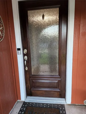 $1,900 | 8103 Edgebrook Forest Court, Houston, TX 77088