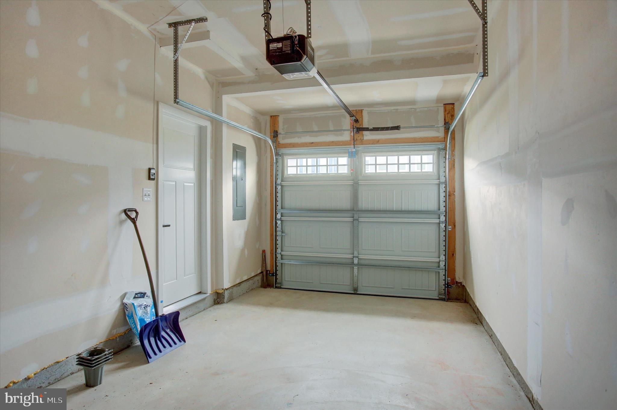 741 Raeann Drive Greencastle, PA 17225 - Photo 24 of 28 Garage