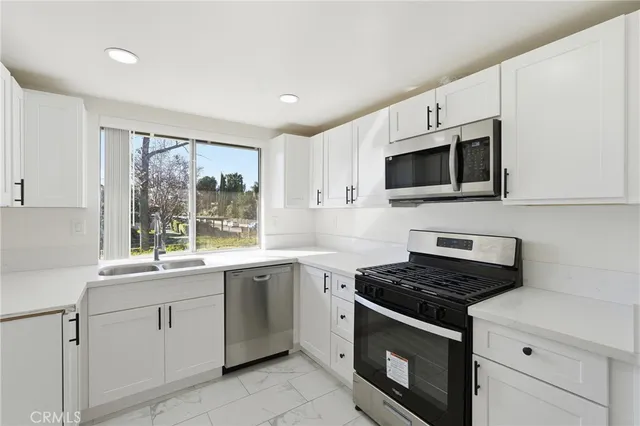 $639,000 | 1109 Golden Springs Drive, Unit G, Diamond Bar, CA 91765