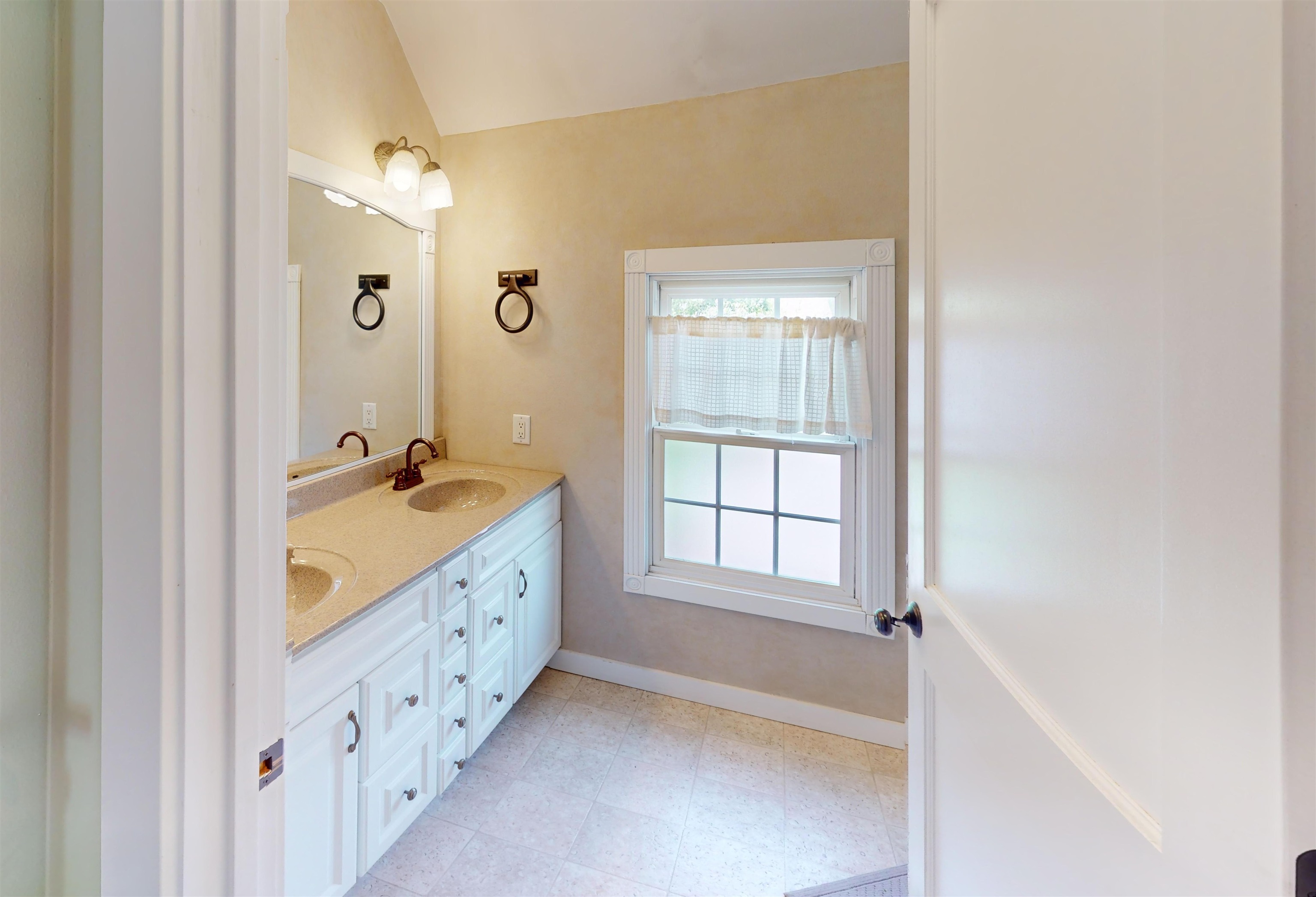 460 North 3rd Street Lander, WY 82520 - Photo 40 of 50