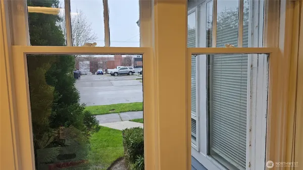 $5,000 | 1010 South I Street, Tacoma, WA 98405