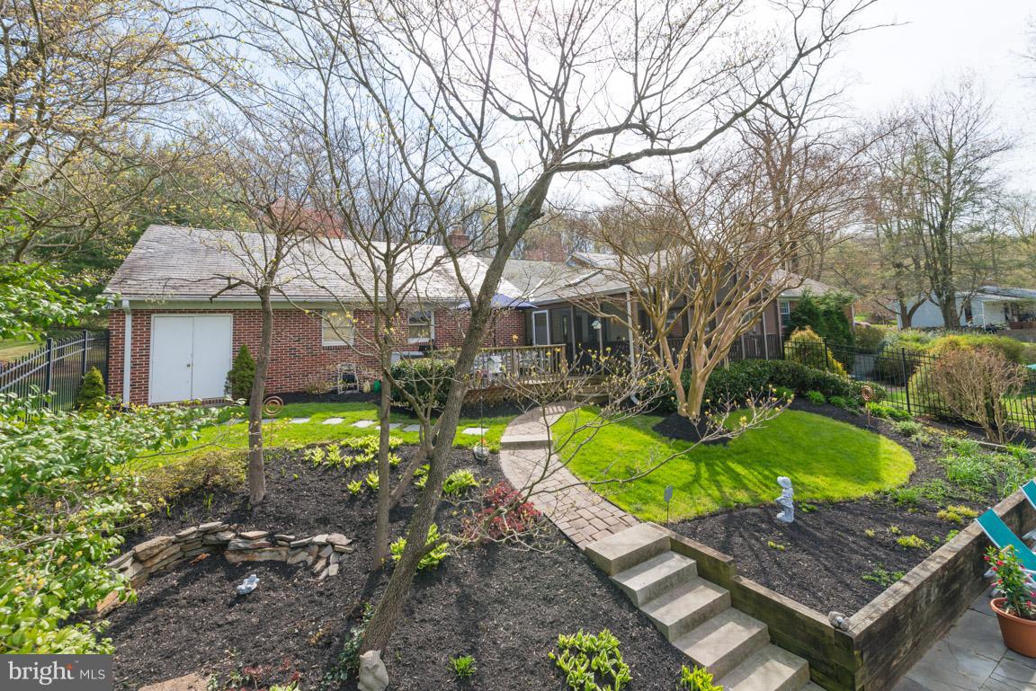1314 Milldam Road Baltimore, MD 21286 - Photo 26 of 35 Landscaping is miticulously maintained.