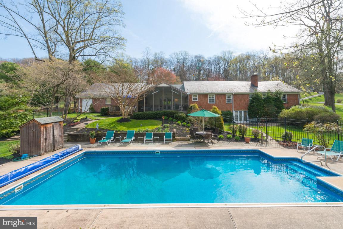 1314 Milldam Road Baltimore, MD 21286 - Photo 28 of 35 Beautiful, Fenced Pool with CoverStar Cover