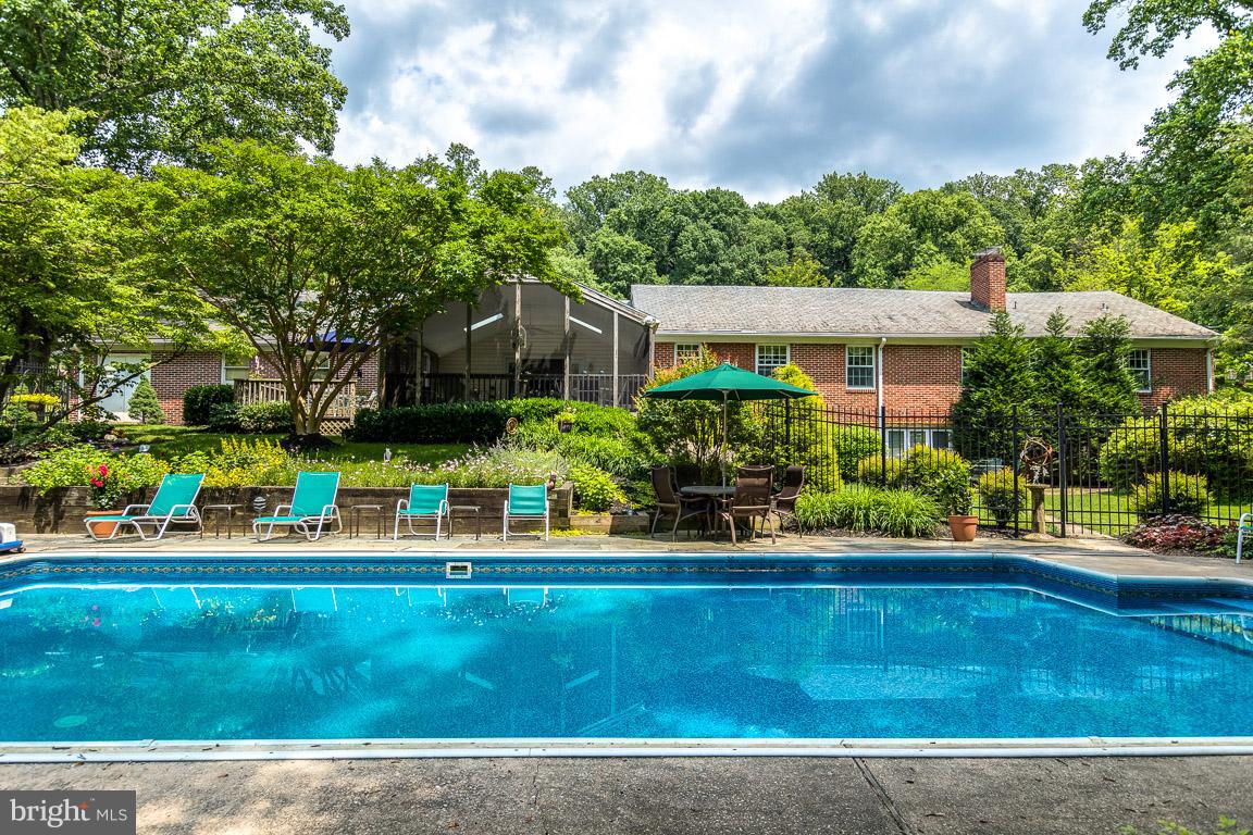 1314 Milldam Road Baltimore, MD 21286 - Photo 30 of 35 Pool in Summer!