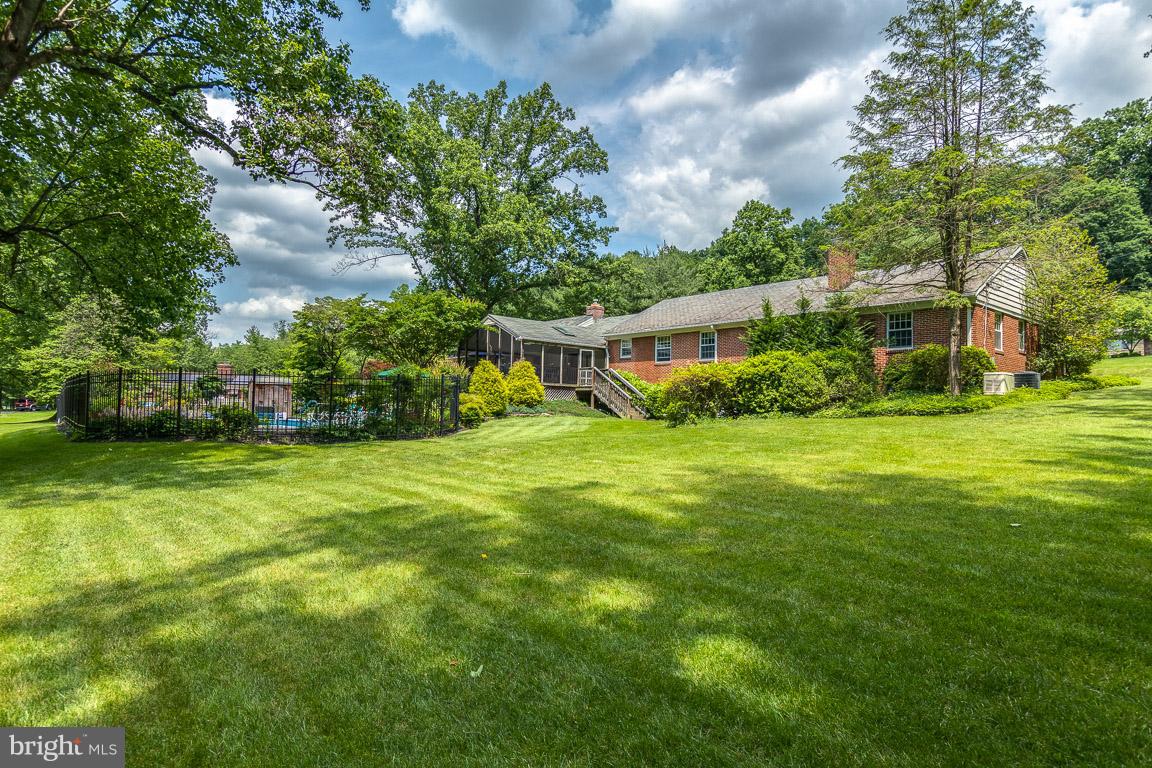 1314 Milldam Road Baltimore, MD 21286 - Photo 31 of 35 Tons of green space in the backyard!
