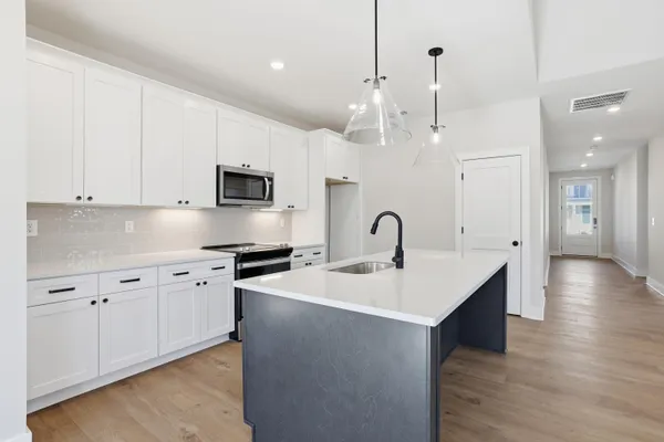 $459,800 | 2544 Butlers Green Circle, Unit 4, Chattanooga, TN 37421